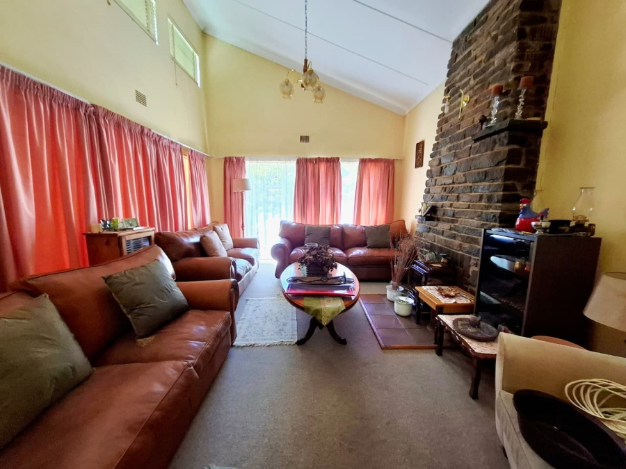 4 Bedroom Property for Sale in Generaal De Wet Free State